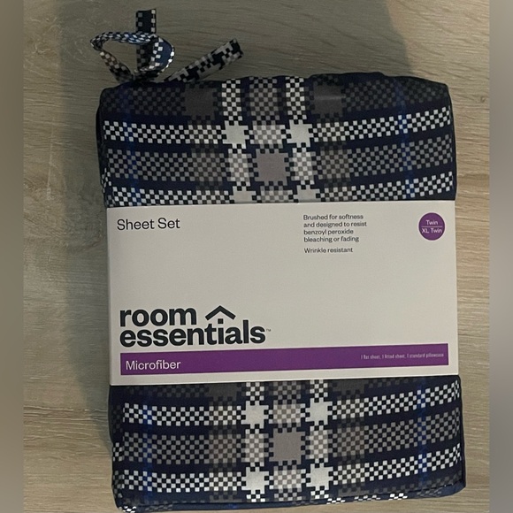 Room Essentials Other - Room Essentials Navy and Gray Plaid Microfiber Sheet Set
Size Twin 
New
